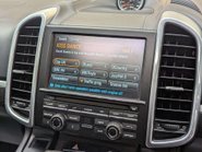 Porsche Cayenne 4.8 Cayenne V8 T Tiptronic S 4WD 5dr 59