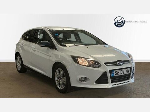 Ford Focus 1.0T EcoBoost Titanium Navigator Euro 5 (s/s) 5dr 1