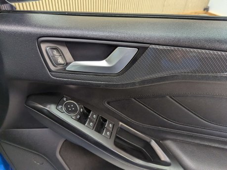Ford Focus 1.5 Focus ST-Line X TDCi Auto 5dr 30