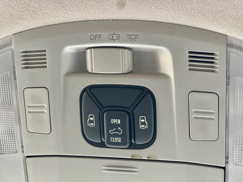 Toyota Vellfire V6 Sunroof 47