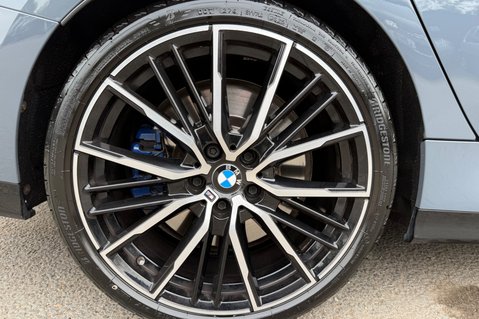BMW 2 Series M235I XDRIVE GRAN COUPE -PAN ROOF -HUD -TECH PACK -HARMAN KARDON 68