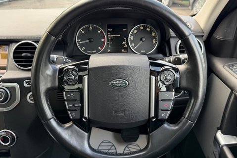 Land Rover Discovery SDV6 LANDMARK - ONE OWNER - 10 SERVICED INC CAMBELT 41