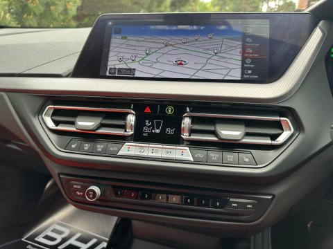 BMW 1 Series 2.0 M135i Auto xDrive Euro 6 (s/s) 5dr 27
