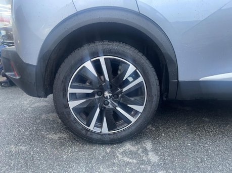 Peugeot 2008 PURETECH S/S GT LINE 9