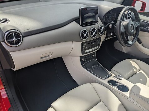 Mercedes-Benz B Class B 180 SE EXECUTIVE 14