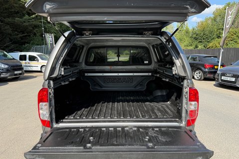 Nissan Navara DCI TEKNA AUTOMATIC - APPLE CAR PLAY - TOWBAR - REAR CANOPY 46