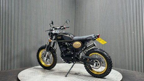 Bluroc Motorcycles Hero 2026 ONLY 10KM 1 OWNER ENDURO SCRAMBLER BIKE 125CC 17