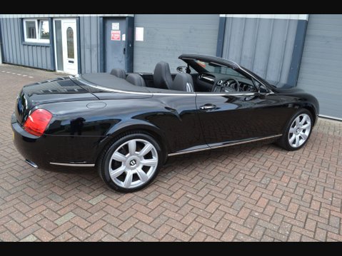 Bentley Continental 6.0 W12 GTC Convertible 2dr Petrol Auto 4WD Euro 4 (560 ps) 21