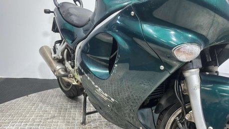 Triumph Sprint 955 ST 2001 26K RUNNING PROJECT BIKE SPARES OR REPAIR 955CC TOURER 19