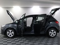 Dacia Sandero ESSENTIAL SCE 6