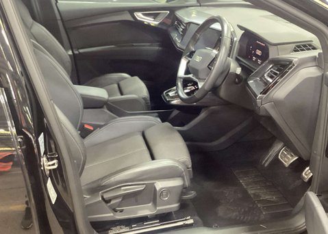 Audi Q4 50 S line SUV 5dr Electric Auto quattro 82kWh (299 ps) 11