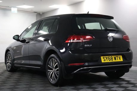 Volkswagen Golf SE NAVIGATION TDI 22