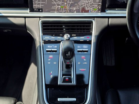 Porsche Panamera 2.9 Panamera 4 Sport Turismo E-Hybrid Semi-Auto 4WD 5dr 6