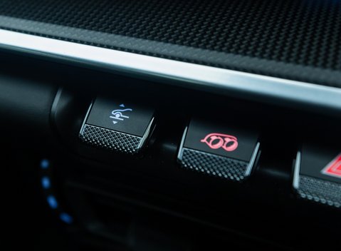 Porsche 911 Turbo S (992) 23