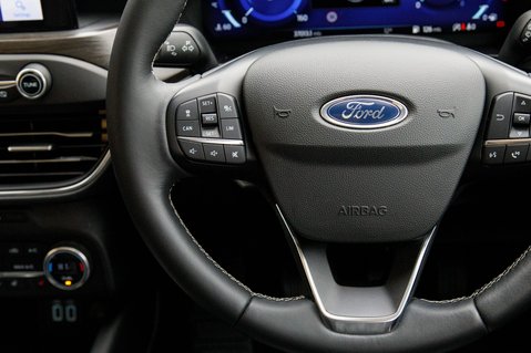 Ford Focus VIGNALE EDITION MHEV 19