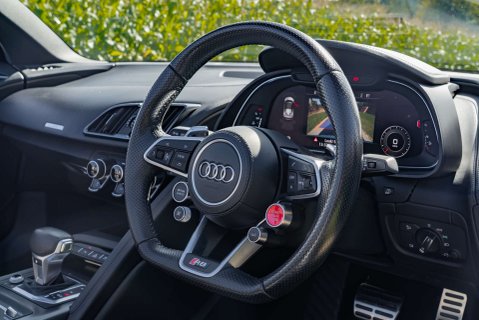 Audi R8 5.2 R8 Spyder Quattro V10 Semi-Auto 4WD 2dr 13