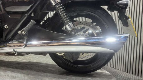 Triumph Thunderbird STORM 2011 35K 3 OWNERS BIG CC TWIN CRUISER SISSY BAR 24