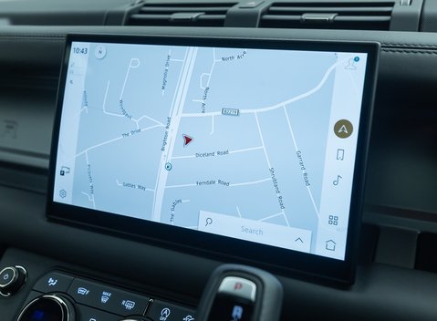 Land Rover Defender 110 OCTA 23