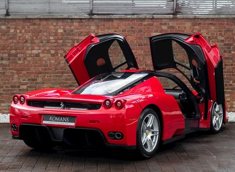 Ferrari Enzo 8