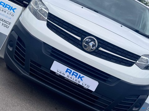 Vauxhall Vivaro 1.5 Turbo D 2700 Edition Panel Van 5dr Diesel Manual L1 H1 Euro 6 (s/s) (10 9