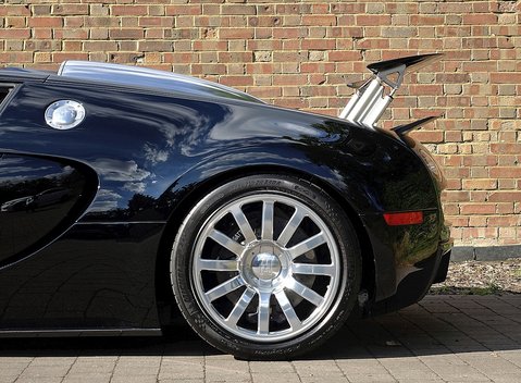 Bugatti Veyron 16.4 6