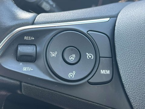 Vauxhall Grandland X 1.2 Grandland X Sport Nav T S/S 5dr *NATIONAL DELIVERY* 29