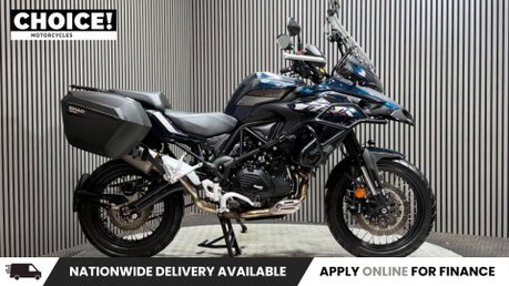 Benelli TRK 502 X 2022 ONLY 10K SIDE BOXES CAR PLAY A2 READY NEW MOT 500CC 1