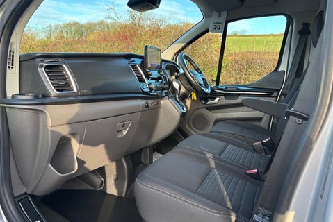 Ford Transit Custom 300 L2 H2 170 ps Limited Automatic - Workshop Van 19