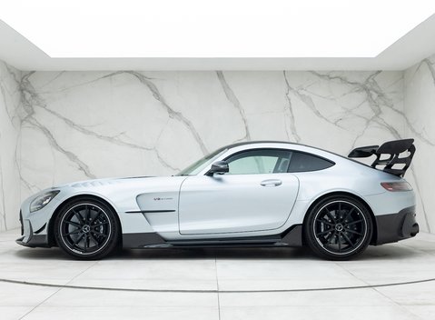 Mercedes-Benz Amg GT GT Black Series 2