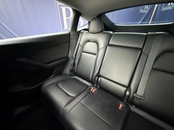 Tesla Model Y (Dual Motor) Long Range SUV 5dr Electric Auto 4WDE (384 bhp) 27