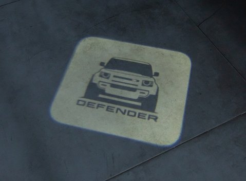 Land Rover Defender 110 V8 P525 Urban 26