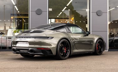 Porsche 911 Targa 4 GTS (992) 4