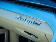 Lamborghini Urus V8 18