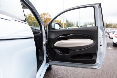 Fiat 500e LA PRIMA 15