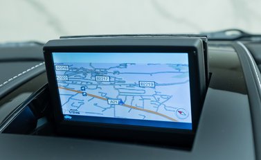 Aston Martin DBS V12 20