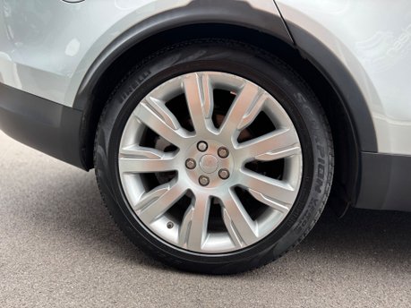 Land Rover Discovery 3.0 TD V6 HSE LUXURY SUV 5dr Diesel Auto 4WD Euro 6 (s/s) (258 ps) 26