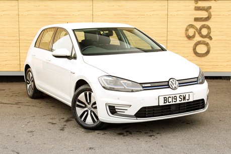 Volkswagen Golf E-GOLF