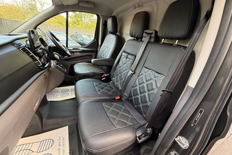 Ford Transit Custom 300 LIMITED L1 H1 AUTOMATIC - NO VAT - WETBELT CHANGED - 4 NEW BRIDGESTONES 3