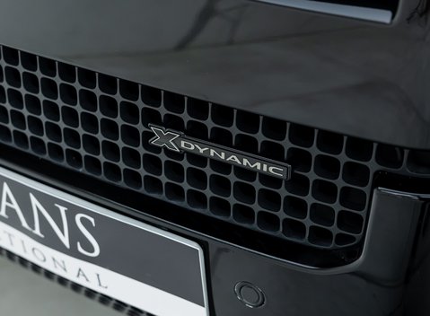 Land Rover Defender 90 D250 X-Dynamic SE URBAN 29