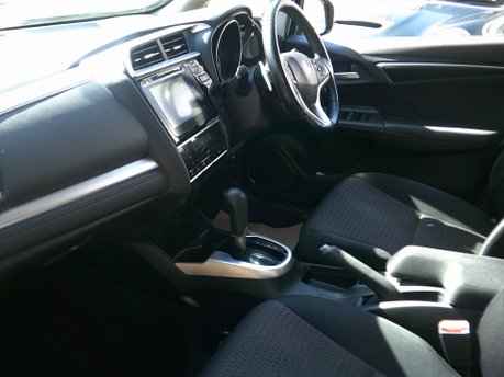 Honda Jazz I-VTEC EX ONLY 32,000 MILES FROM NEW 16