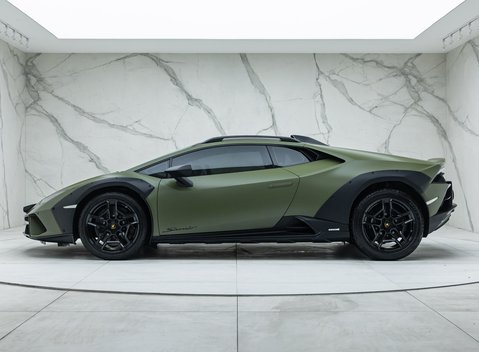 Lamborghini Huracan Sterrato 2