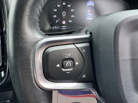 Volvo XC40 2.0 D3 Inscription Euro 6 (s/s) 5dr 30