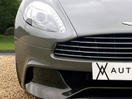 Aston Martin Vanquish V12 16