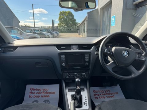Skoda Octavia ELEGANCE TDI CR DSG 48