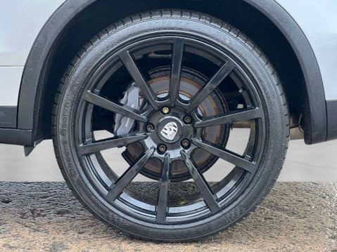 Porsche Cayenne 3.0 Cayenne V6 D Tiptronic 4WD 5dr - NATIONAL DELIVERY* 36