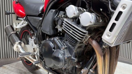 Yamaha FZS FAZER 1998 RUNNING PROJECT COMMUTER BIKE 600CC 12