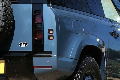 Land Rover Defender 90