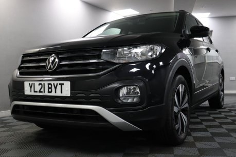 Volkswagen T-Cross SE TSI 28