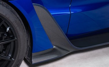 Aston Martin V12 Vantage ROADSTER 38