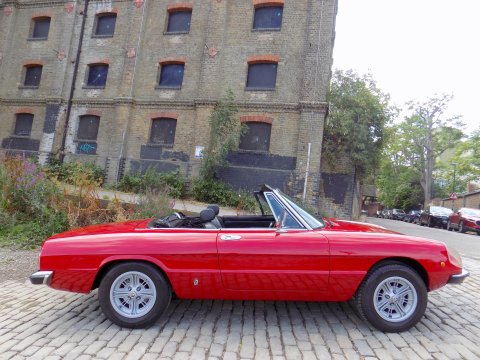 Alfa Romeo Spider 2000 Spider Veloce 68